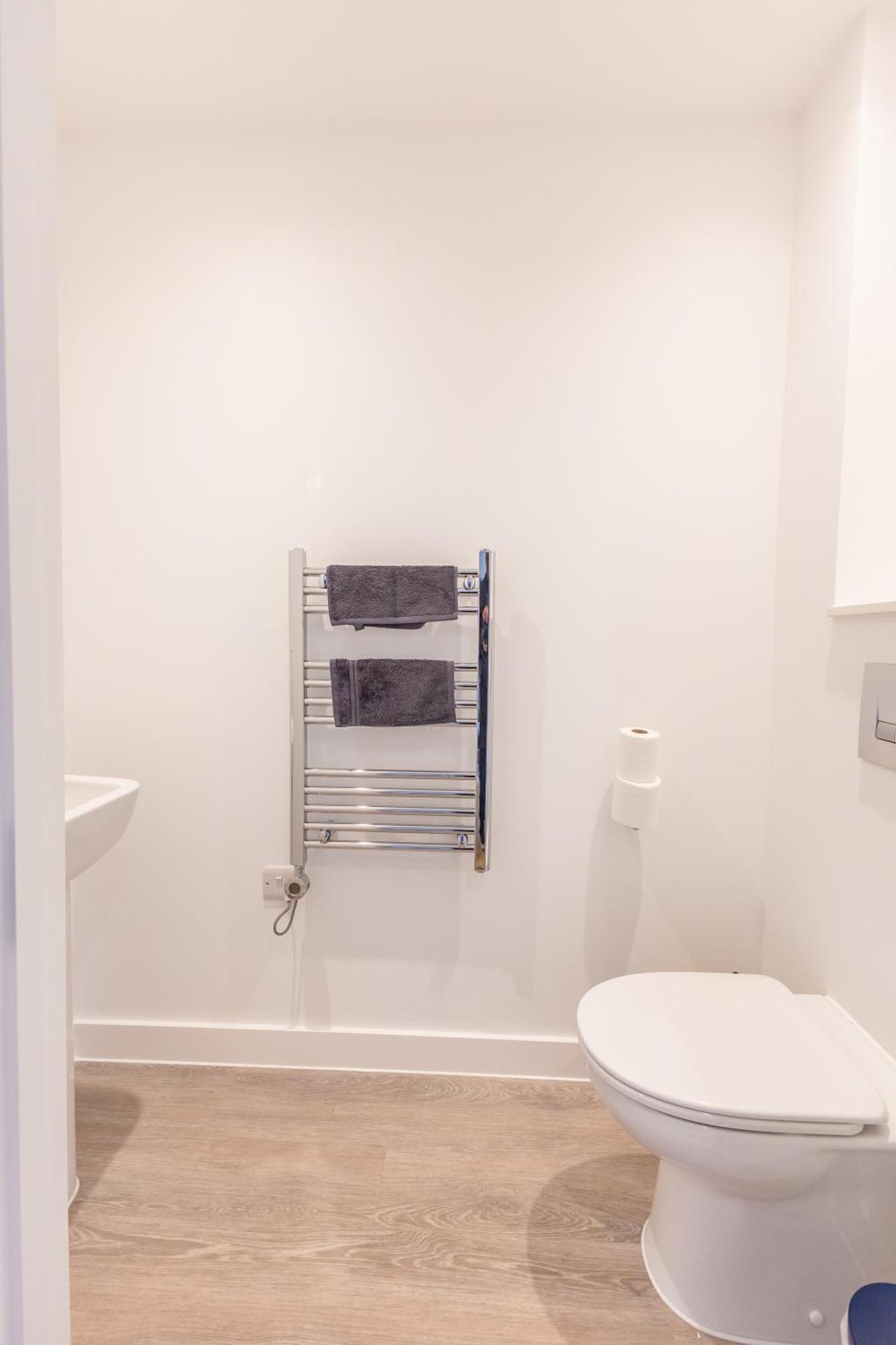 Stunning Modern 3 Bedroom Townhouse - Perfect Getaway Manchester Eksteriør billede
