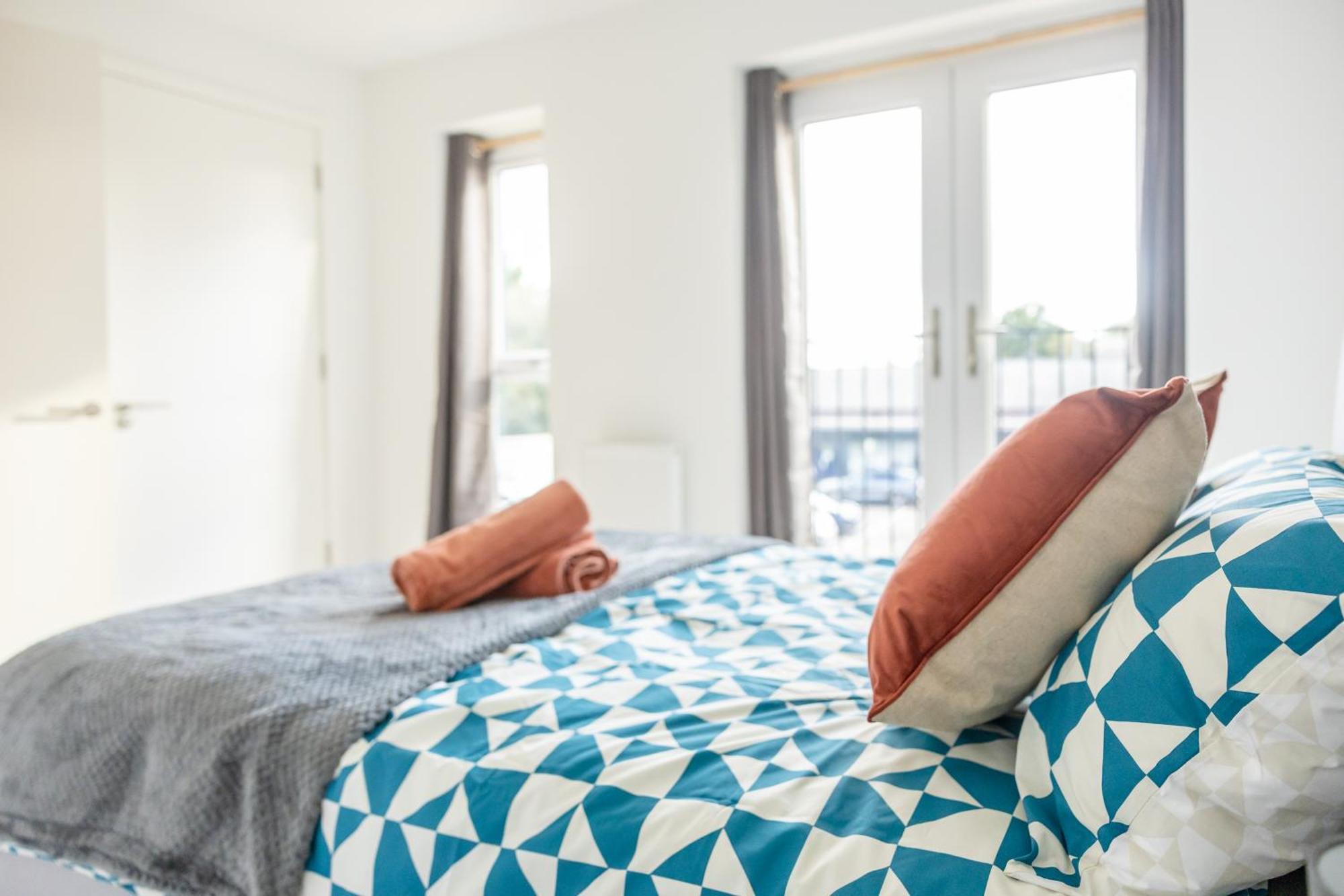 Stunning Modern 3 Bedroom Townhouse - Perfect Getaway Manchester Eksteriør billede