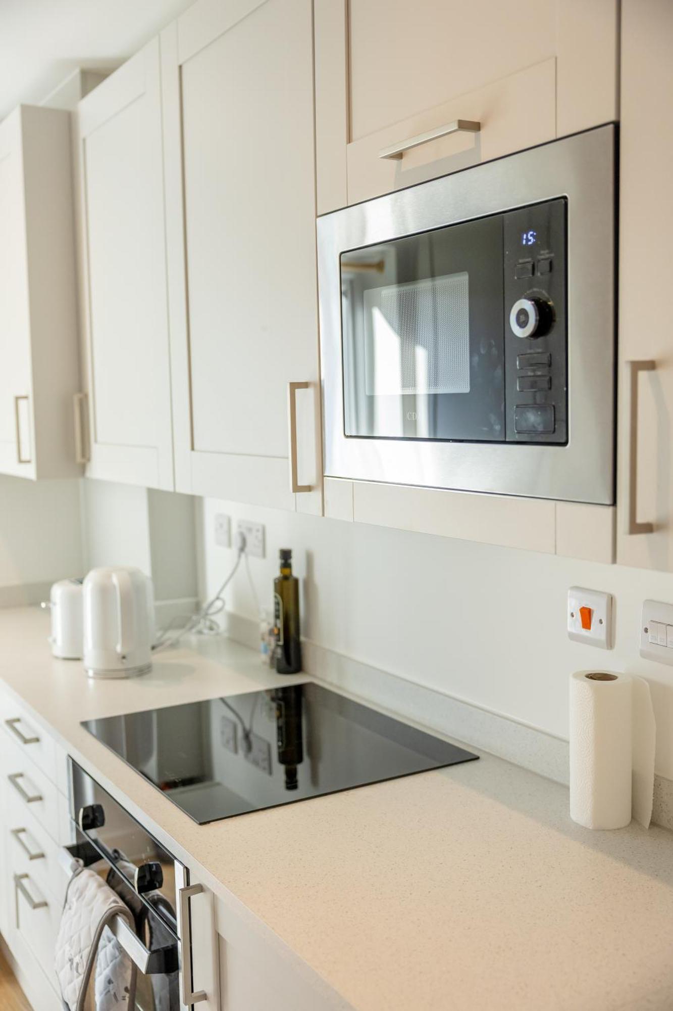 Stunning Modern 3 Bedroom Townhouse - Perfect Getaway Manchester Eksteriør billede