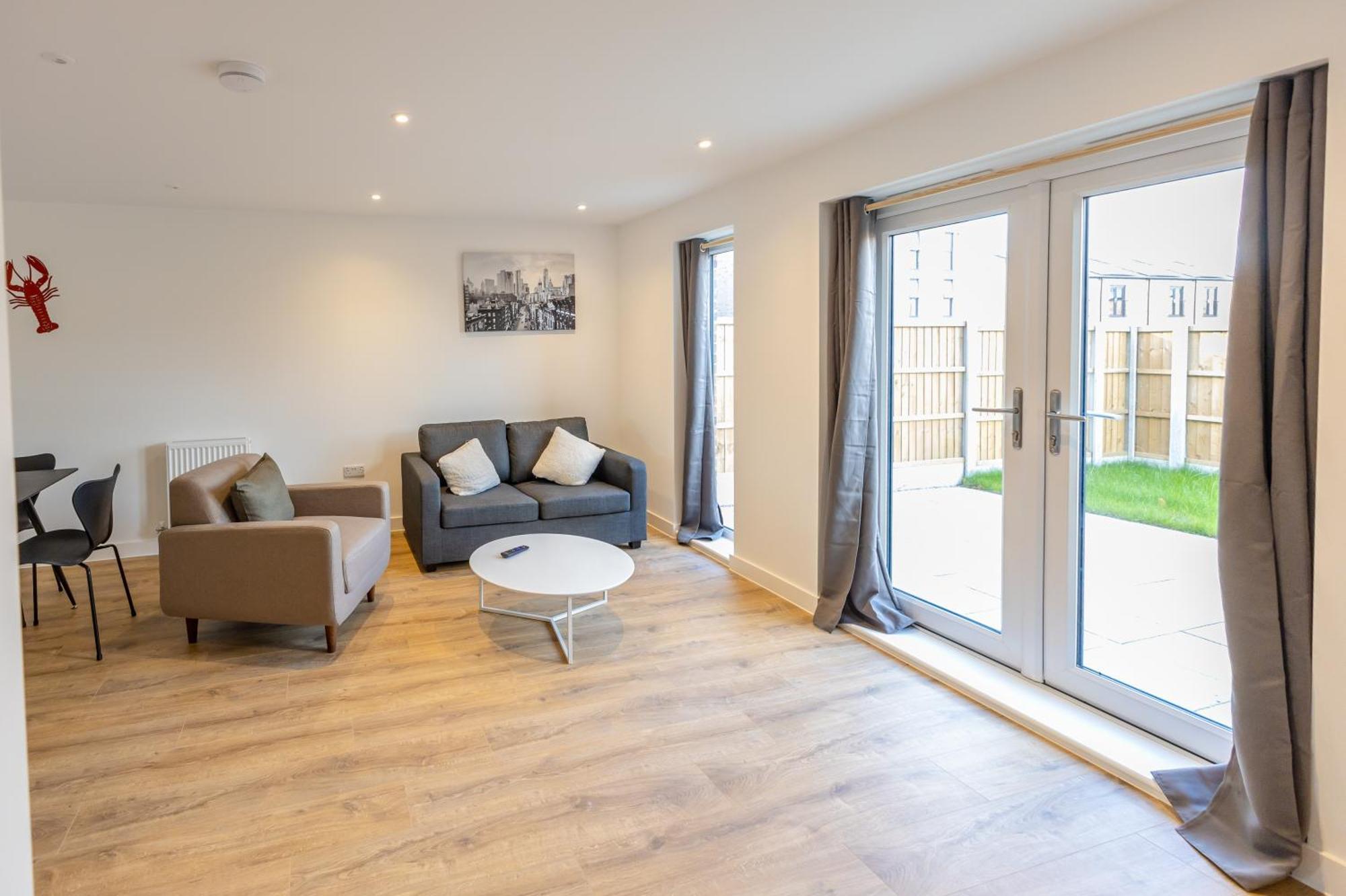 Stunning Modern 3 Bedroom Townhouse - Perfect Getaway Manchester Eksteriør billede